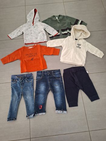 Lot de vetements garcon 6 mois 