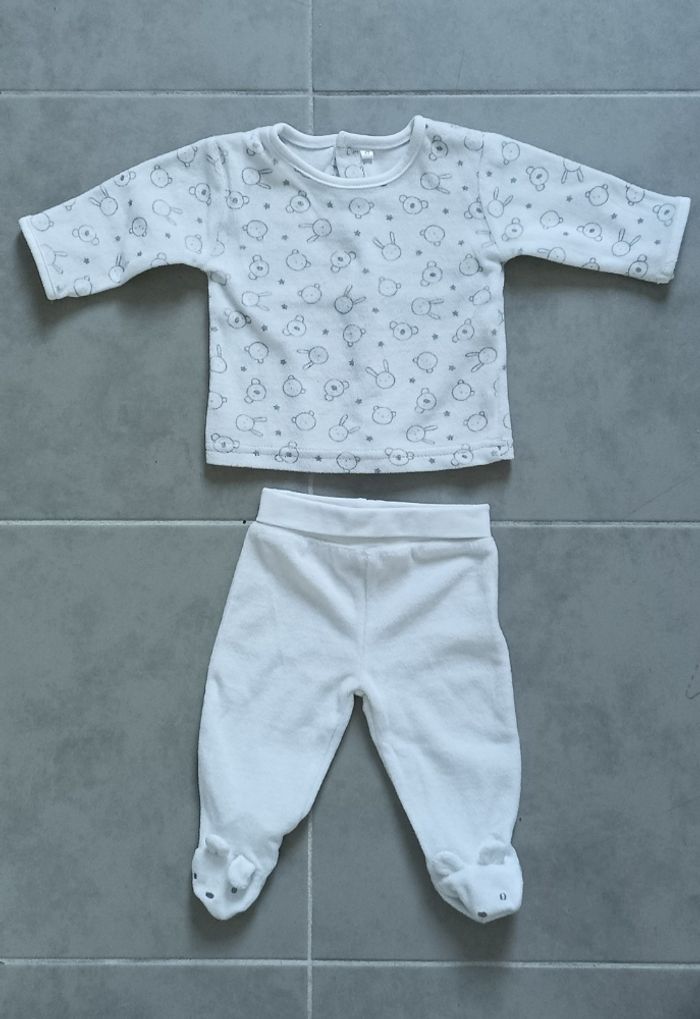 Ensemble en éponge mixte motifs lapins koalas 3 mois