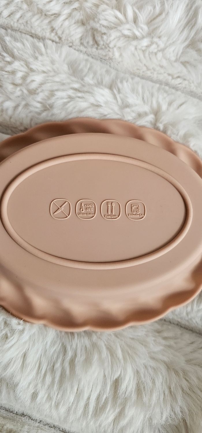 Magnifique coffret repas Princesse rose Neuf - photo numéro 5