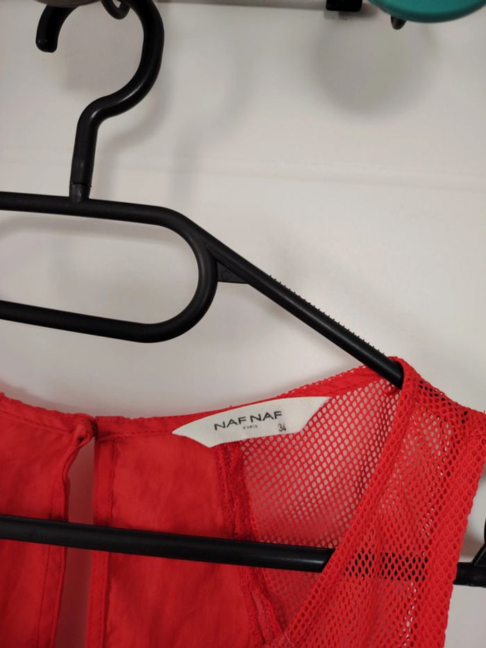 top rouge 34 - photo numéro 4