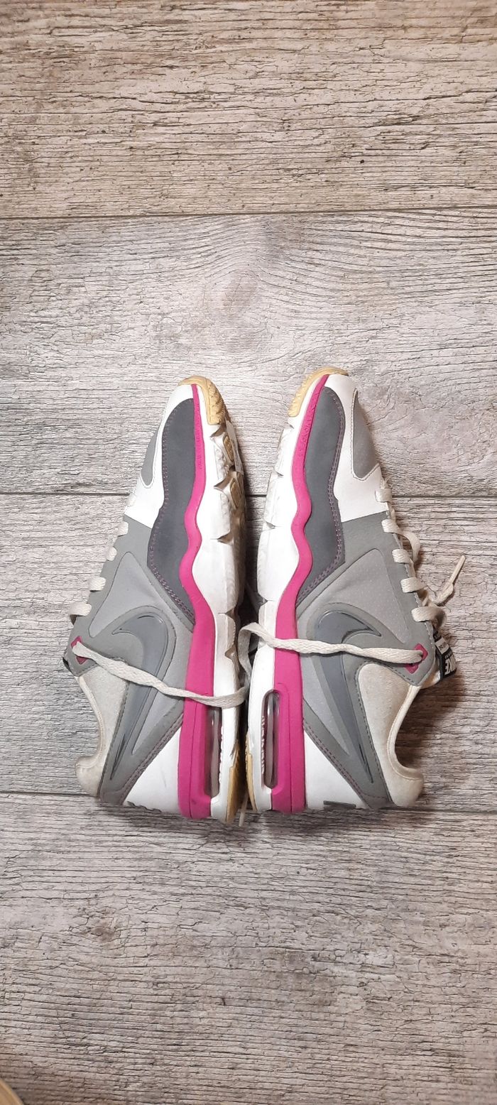 Basket femme Nike Air Max 38.5 - photo numéro 4