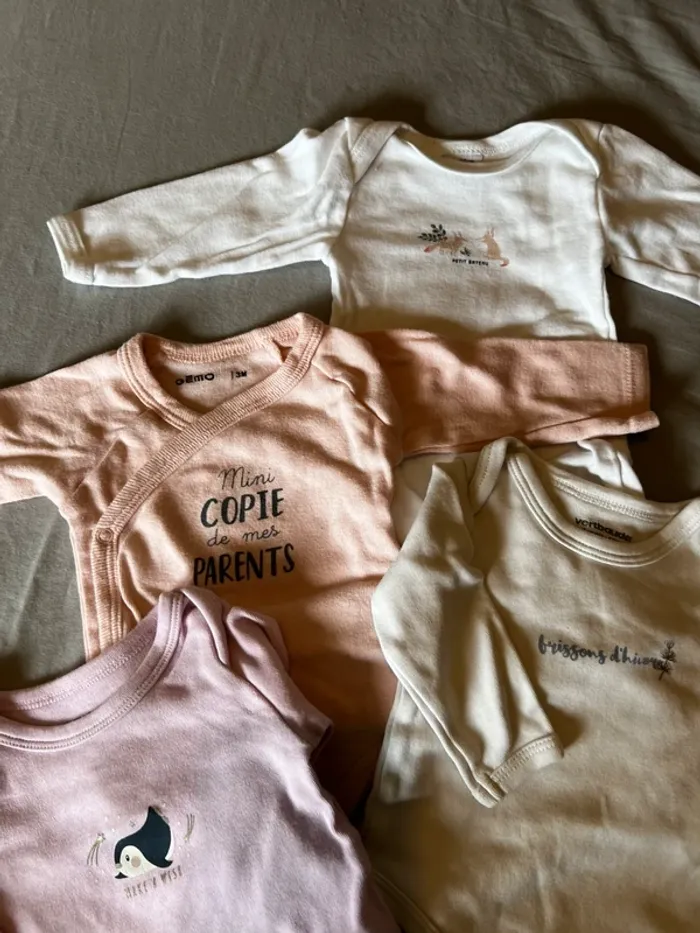 🐧 Lot de 7 bodies bébé 3M – Imprimés, messages & unis - photo numéro 7