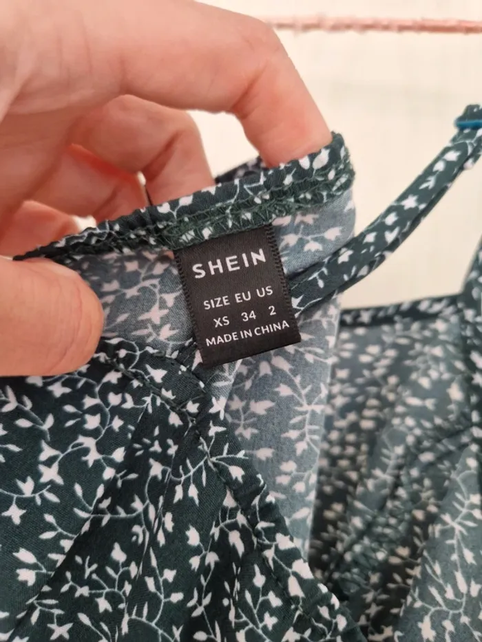 Jolie robe d'été verte à motifs blanc femme shein taille XS/34 - photo numéro 5