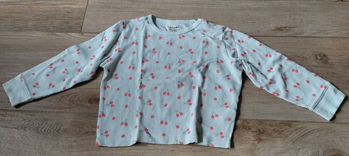 Pyjama léger taille 36 mois - photo numéro 2