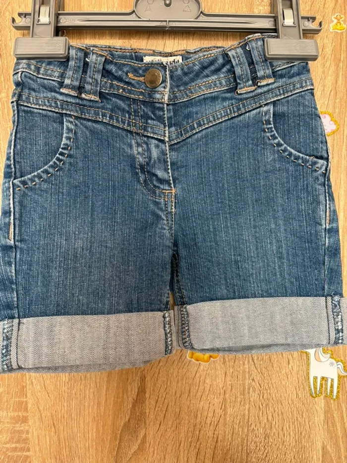 Short bébé