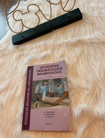 Livre infirmier 🥰 orthopédie traumatologie rhumatologie