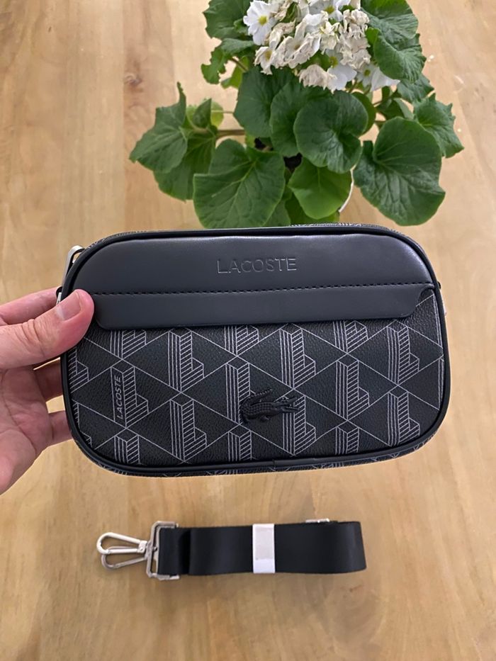 Sacoche Lacoste - photo numéro 2