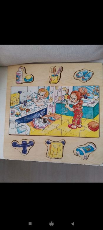 Jeu puzzle en bois
