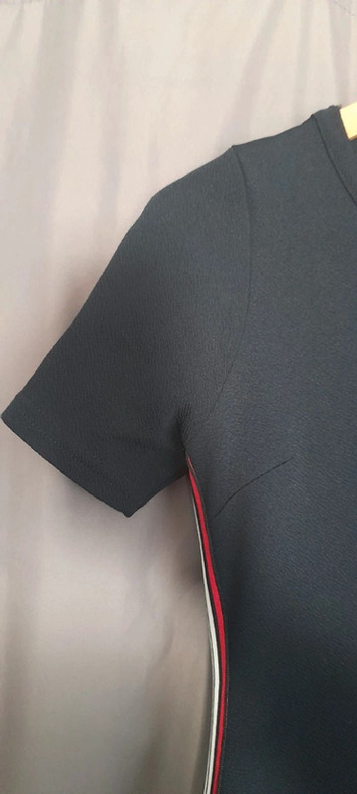 Robe avec bandes côté - photo numéro 6