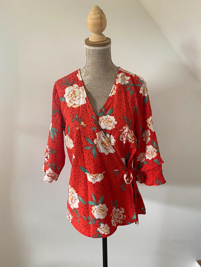 Blouse fleurie - photo numéro 1