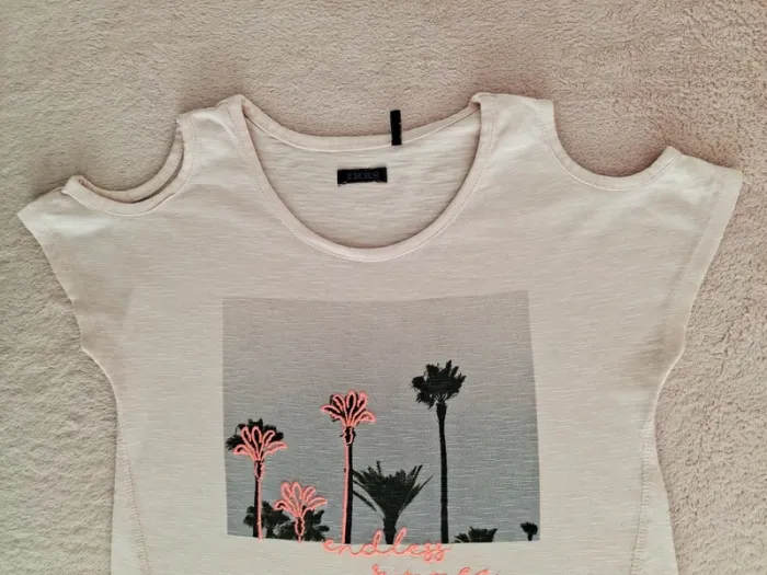 T-shirt IKKS 8 ans rose clair épaules dénudées motifs palmiers noir et rose fluo - photo numéro 2
