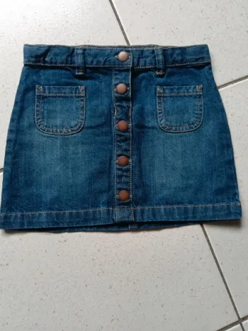 Mini jupe 4ans Kiabi