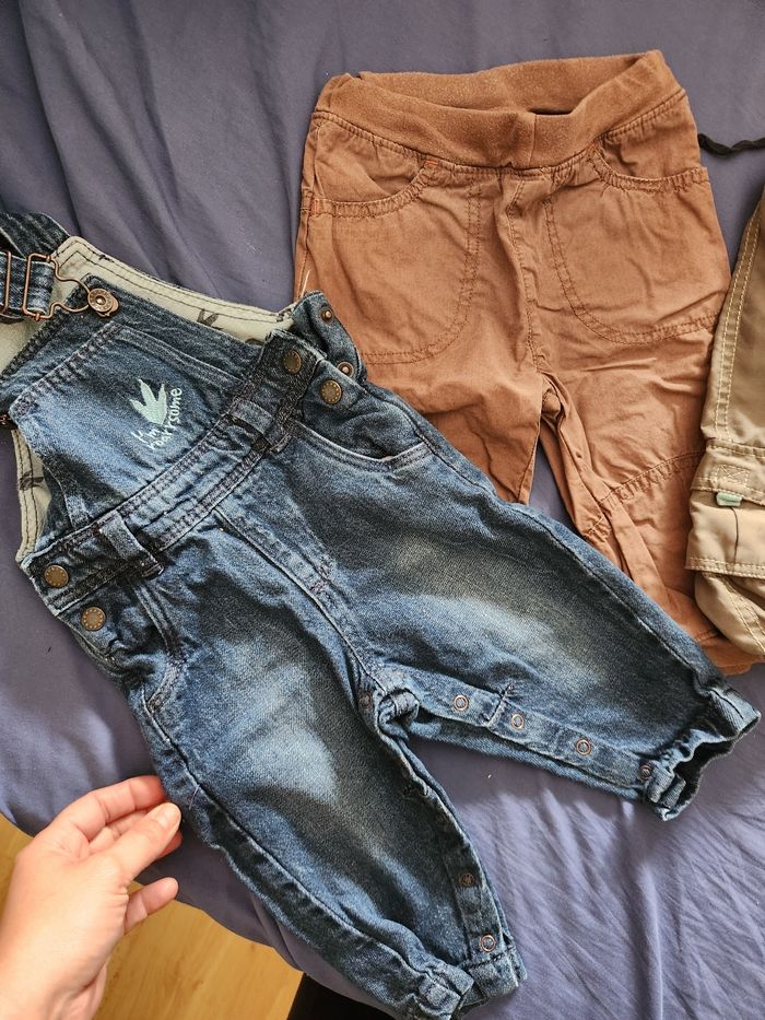Lot de pantalon et 1 salopette - photo numéro 2
