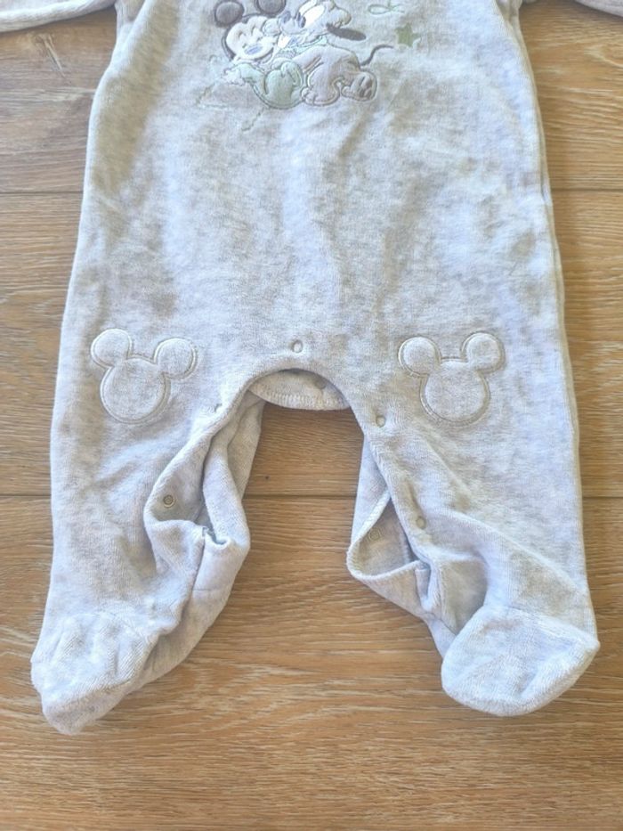 Pyjama Mickey Disney 6 mois - photo numéro 2