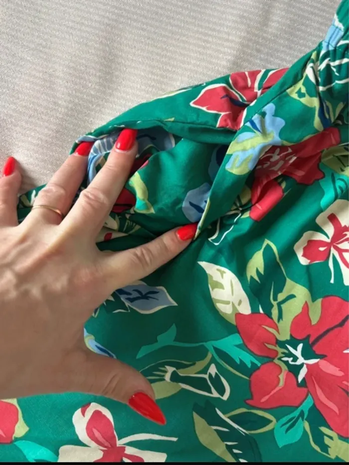 Short fleuri femme - Marque Russ - Taille L léger - photo numéro 2