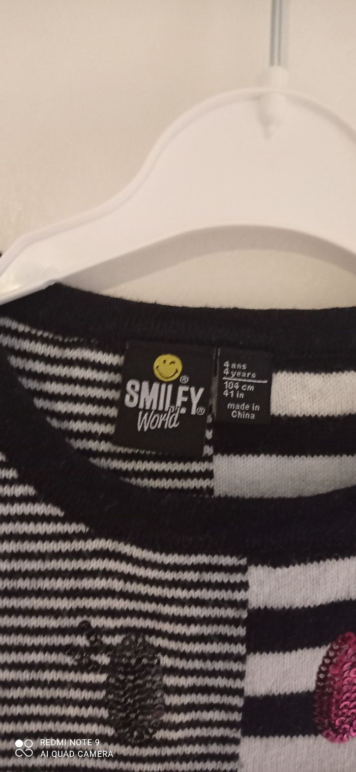 Robe chaude smileys en 4 ans - photo numéro 3