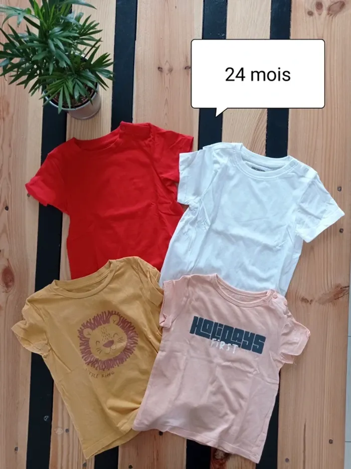 T-shirt