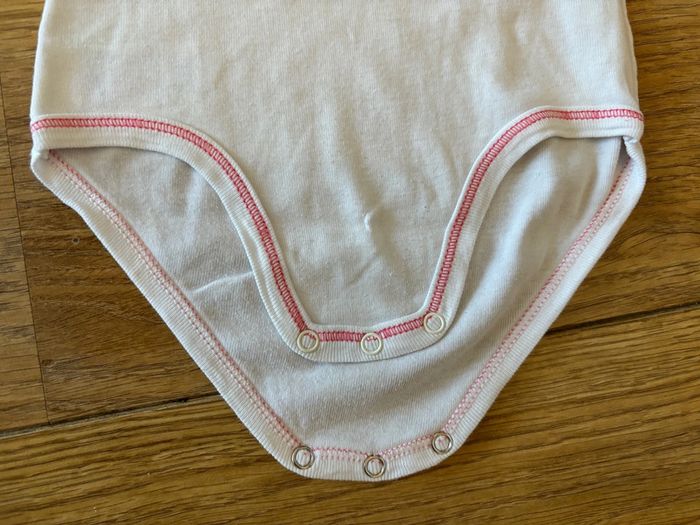 Lot de 3 bodies MC Petit Bateau 36M - photo numéro 6