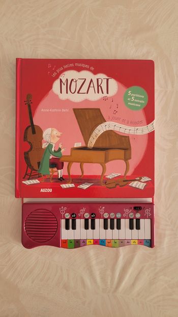 Livre musical Mozart avec clavier