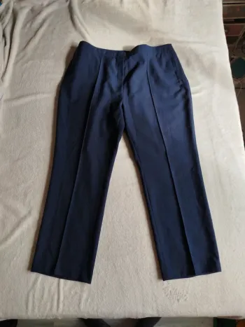 Pantalon 7/8 femme Kingfield taille 48