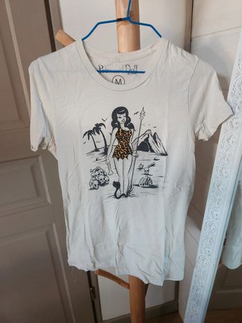 Tshirt poisoned doll