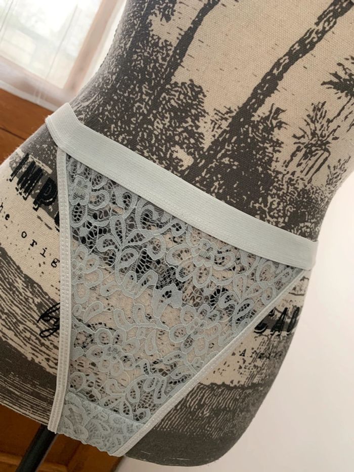 Soutien gorge - photo numéro 3