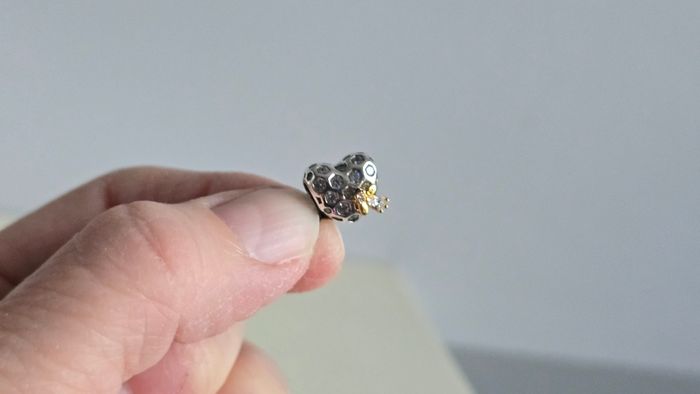 Charm Bridgerton Cœur Nid d'abeilles et Abeille - photo numéro 6