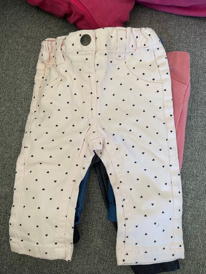 Lot 5 pantalons 3 mois - photo numéro 2