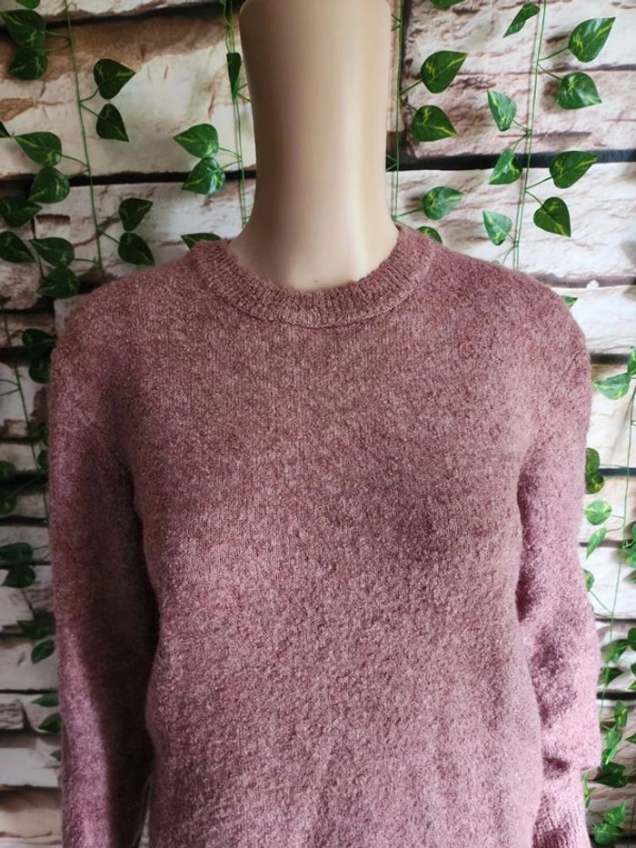 🌸Pull Laine Rose Bershka Taille 34🌸 - photo numéro 2