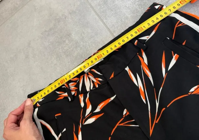 Pantalon été femme In Weart Copenhagen marine et feuilles taille 38 comme neuf - photo numéro 10