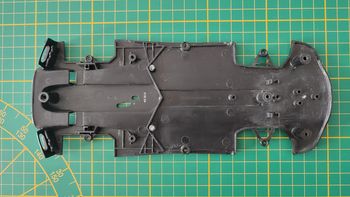 Châssis inférieur pièce détachée miniature Hot Wheels Mattel Ferrari 360 Modena 1/18 #B80