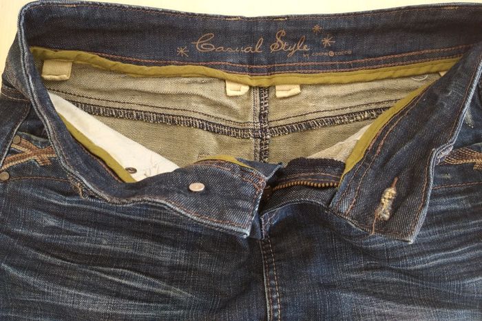Jupe en jean cache cache taille 40 - photo numéro 3