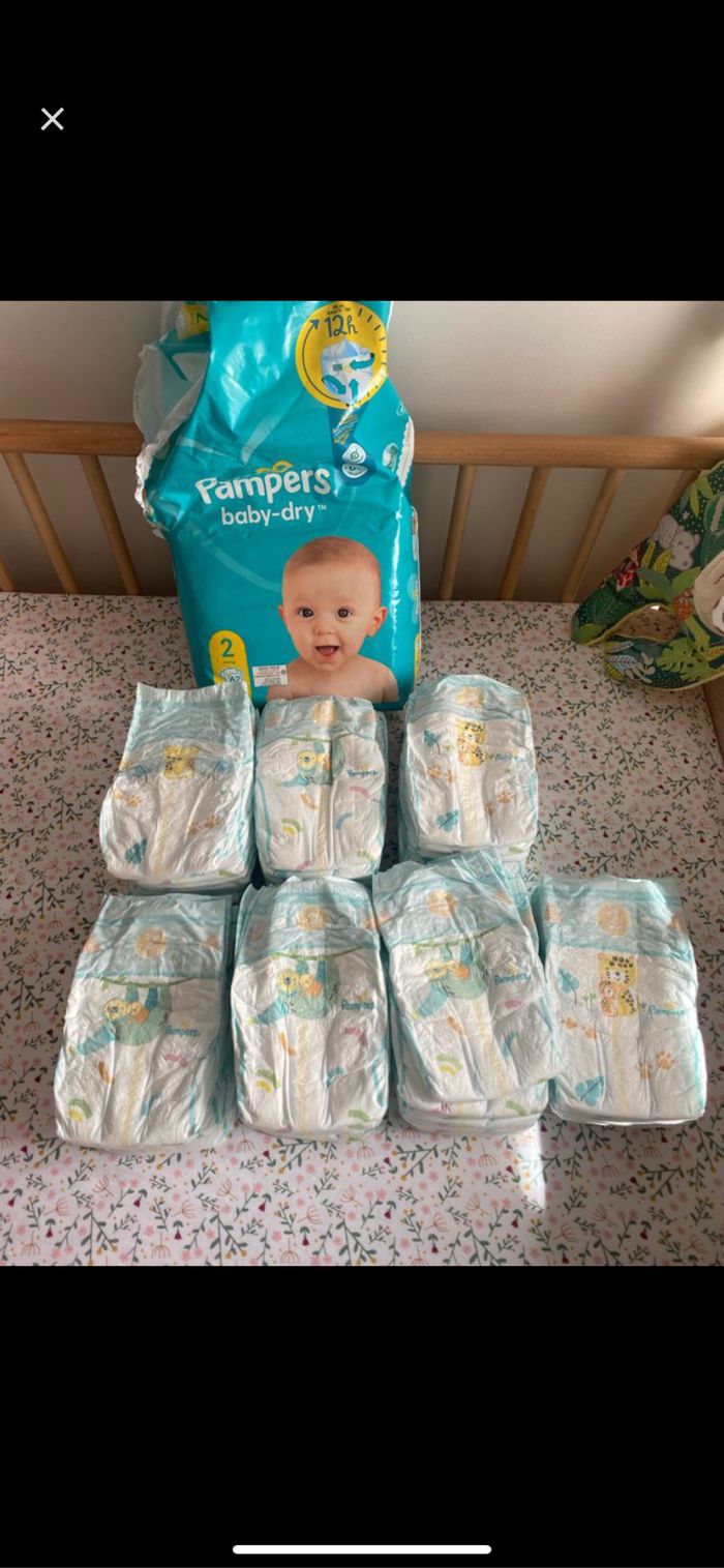 Couches Pampers baby dry taille 2