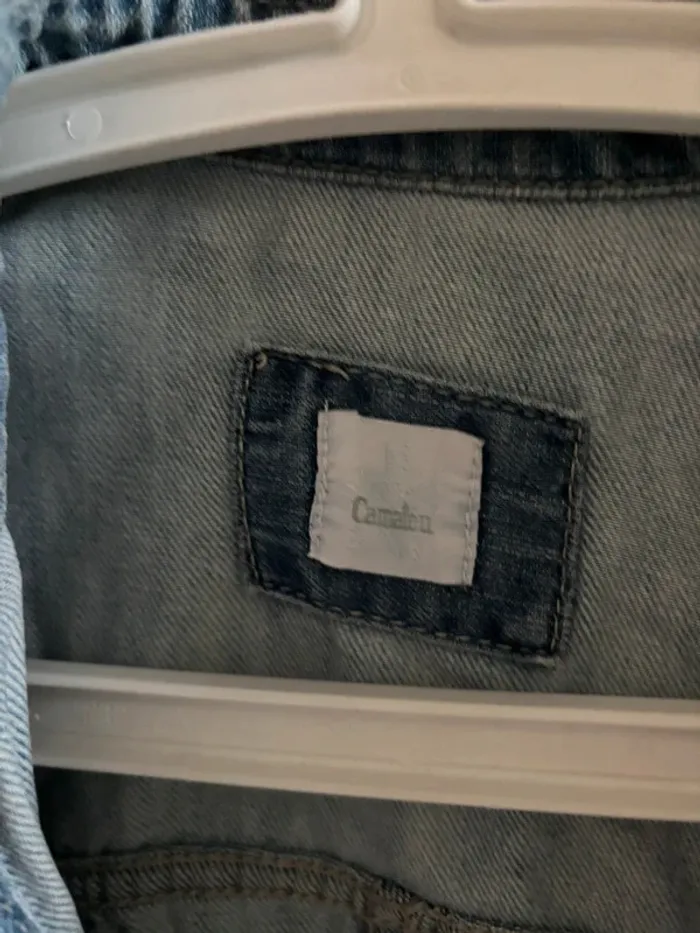 Veste en jean Camaïeu t.36 tbe bleu clair - photo numéro 2