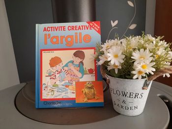 Activité créative l'argile, à partir de 8 ans