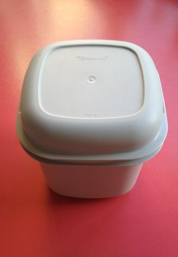 Mini seau à glace Tupperware avec couvercle