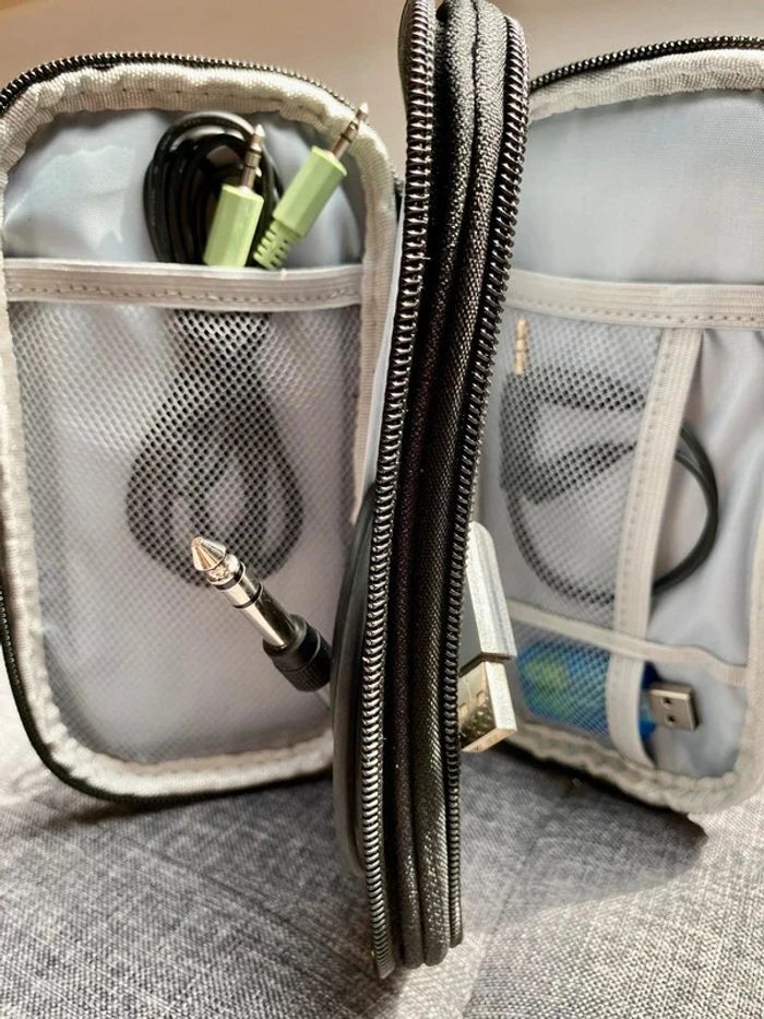 Sac Organisateur pour câbles 10 Emplacements Voyage Noir NЕUF