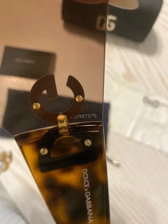 paire de lunette de soleil Dolce & Gabbana - photo numéro 7