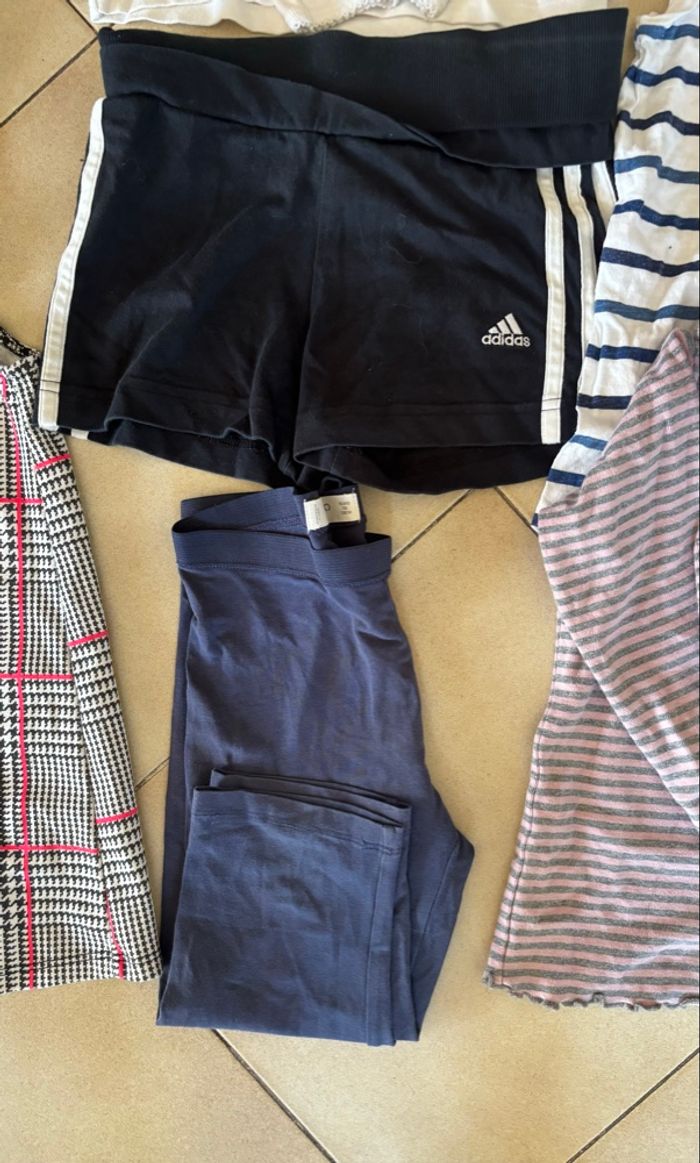 Lot vêtements fille 7 8 ans - photo numéro 3