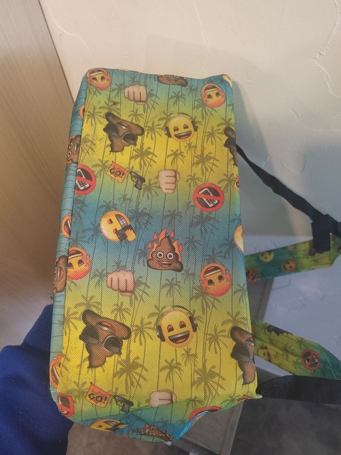 Cartable mixte à smiley / emojis - photo numéro 9
