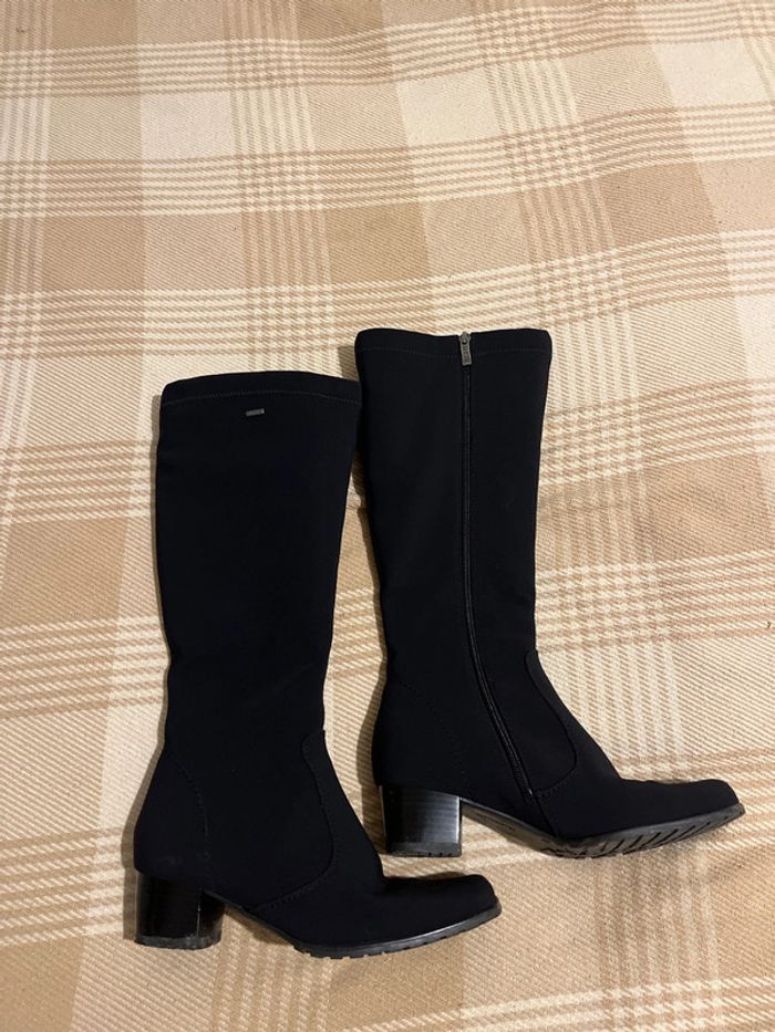 Superbes bottes ARA pointure 39 en gore tex