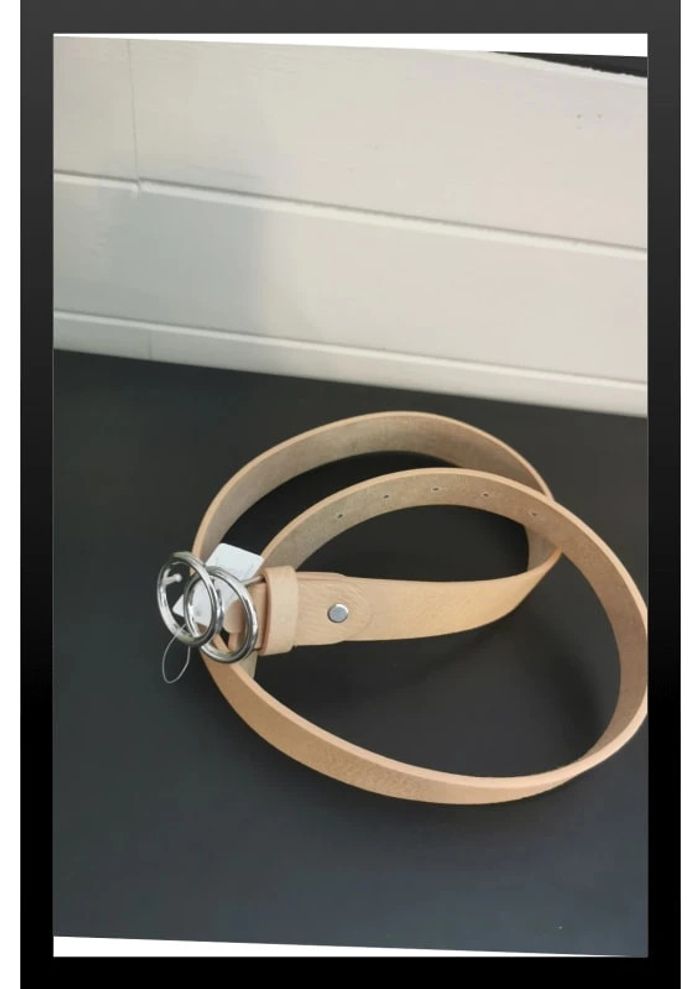 Ceinture en cuir beige femme