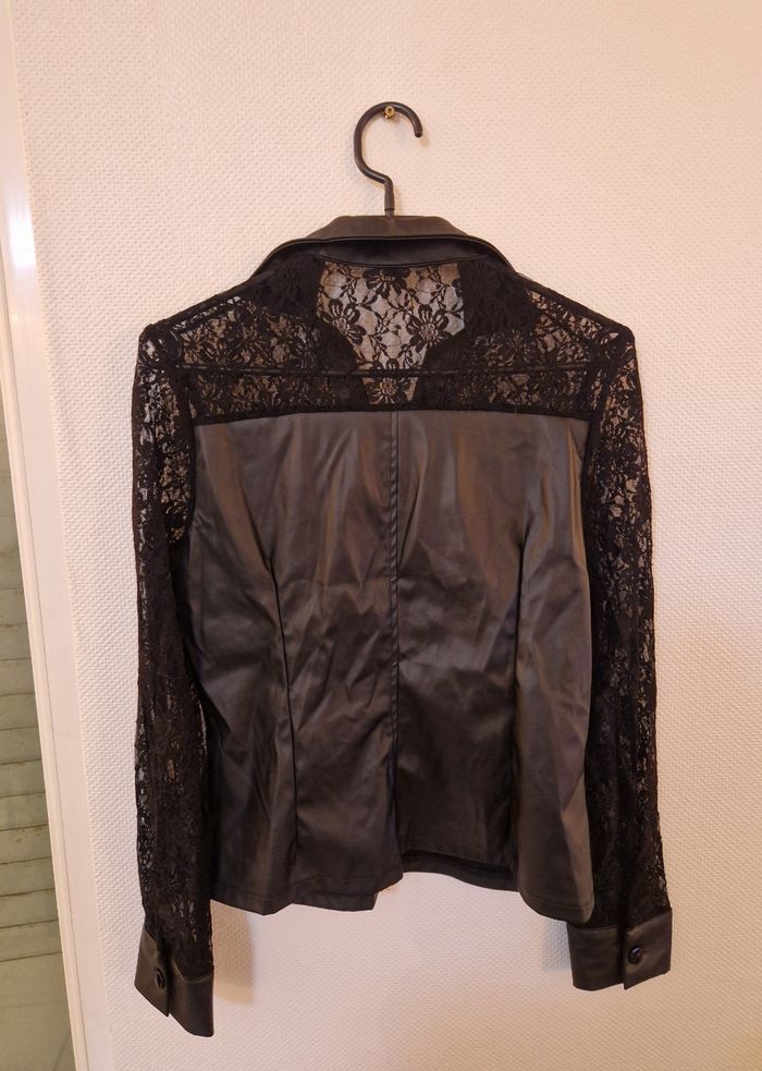 Chemise dentelle noire - photo numéro 3