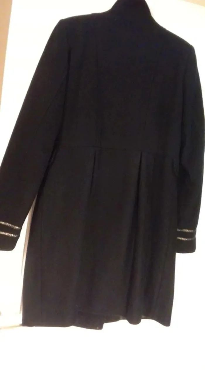Manteau chaud  en  laine T38 - photo numéro 10