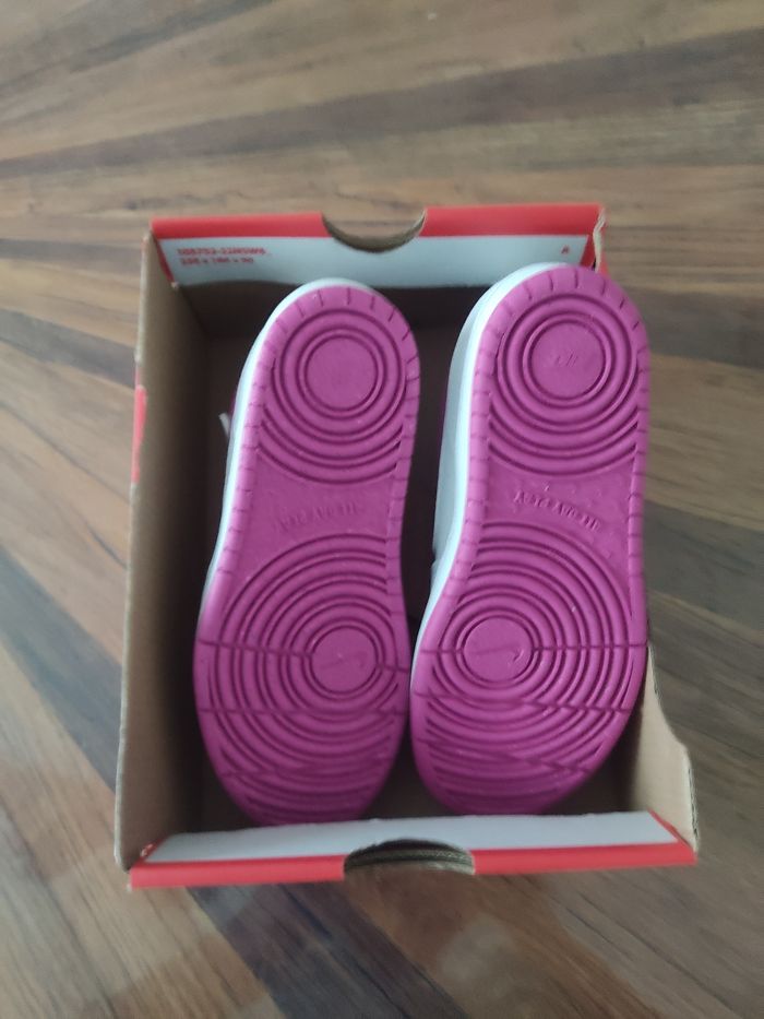 Baskets Nike T 31 - photo numéro 7