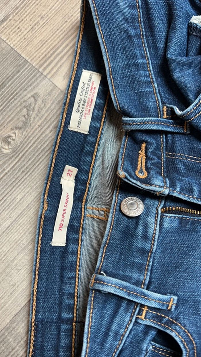 Jean Lévis super skinny taille 27 - photo numéro 3
