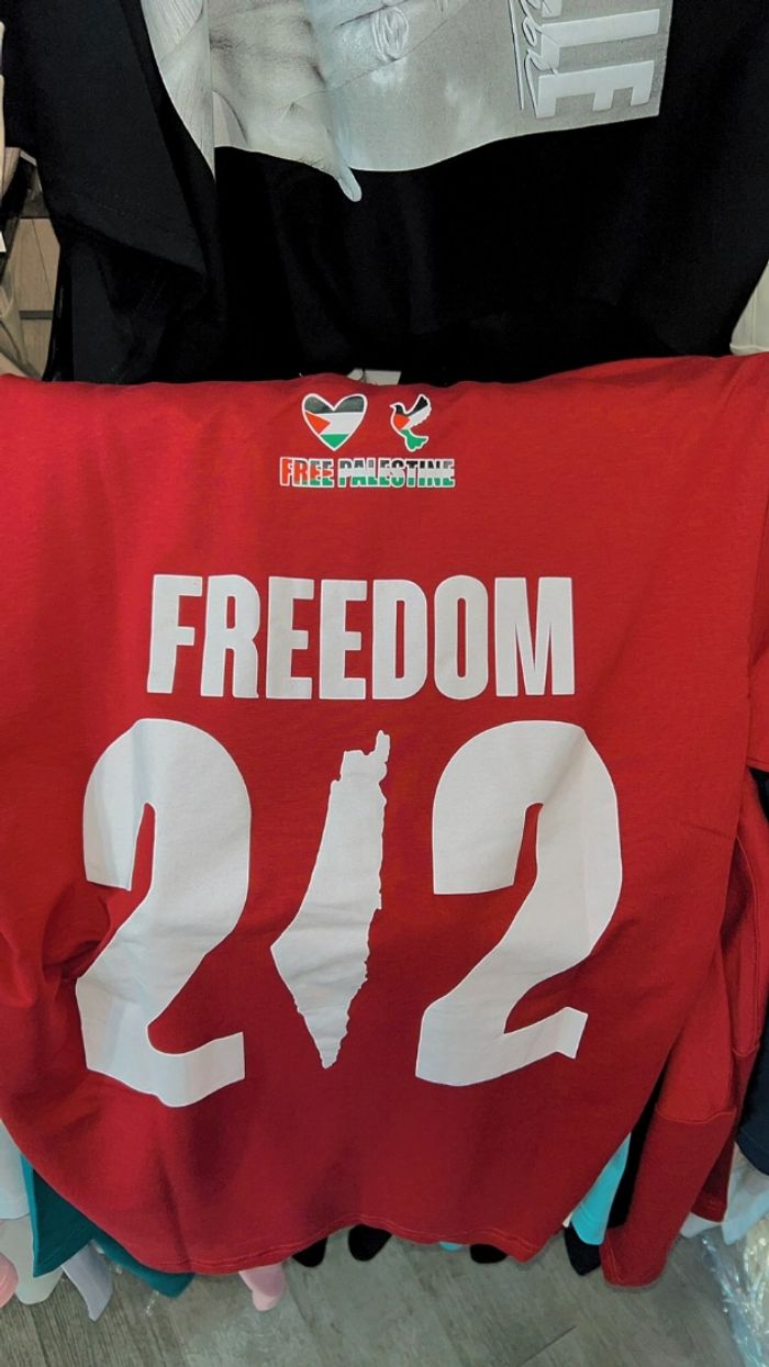 Teeshirt free Palestine - photo numéro 1