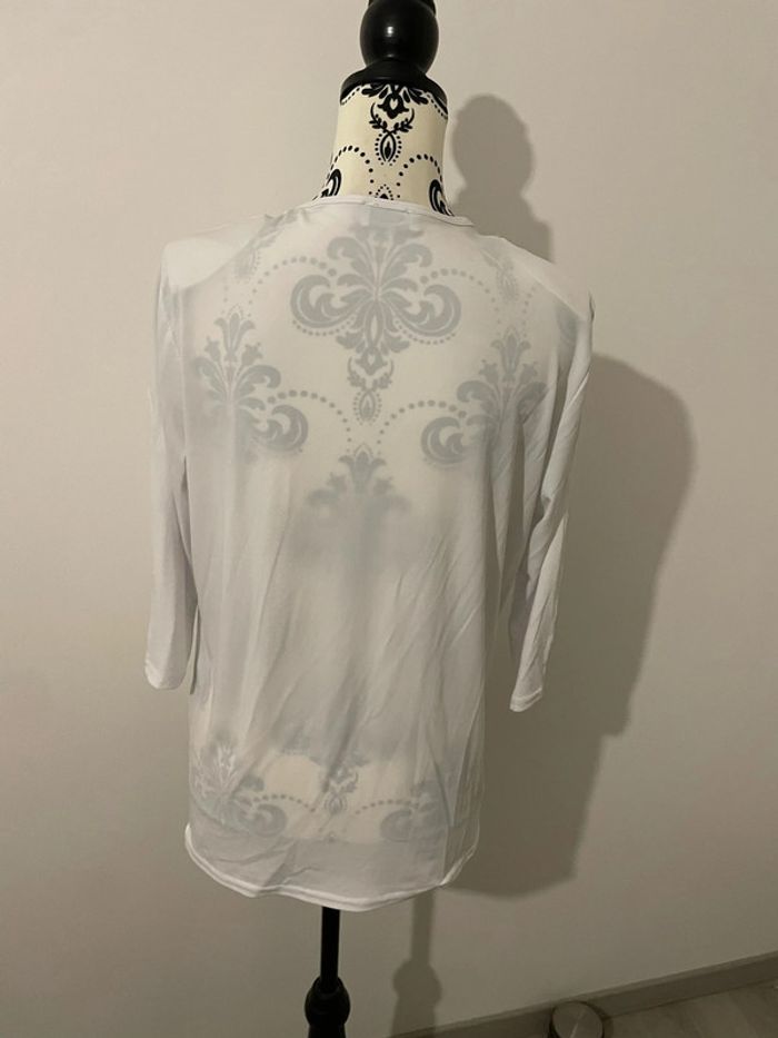 T-Shirt tunique blanc manches 3/4 ouvert devant à épaulettes Mode Paris taille 42 - photo numéro 5