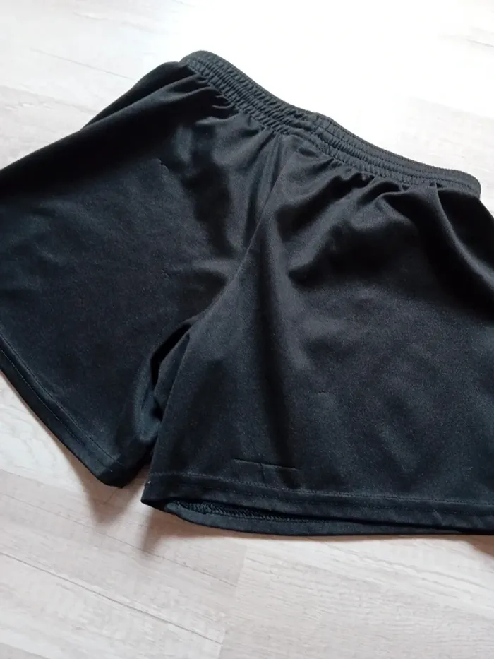 Short kipsta 6 ans - photo numéro 4