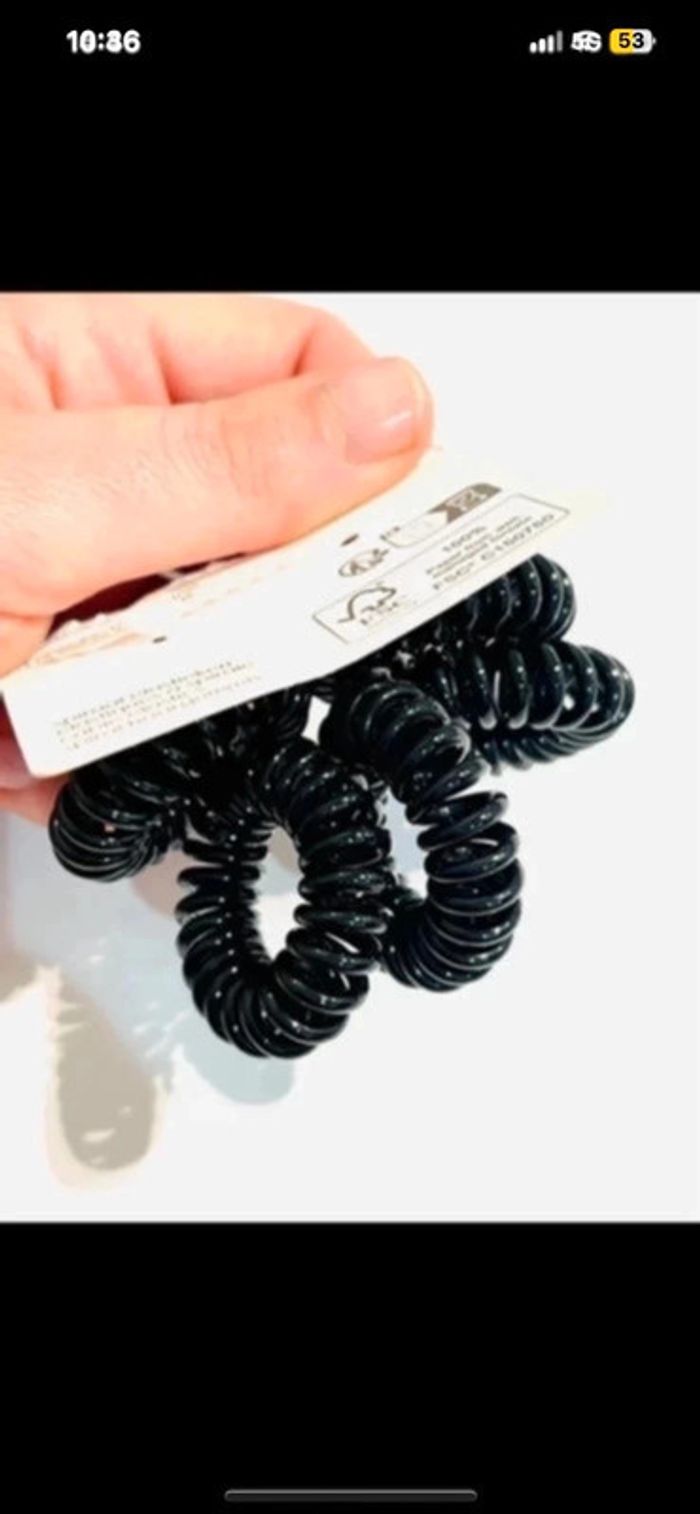 Lot 5 élastiques noir neuf emballé hema Tient bien dans les cheveux - photo numéro 3